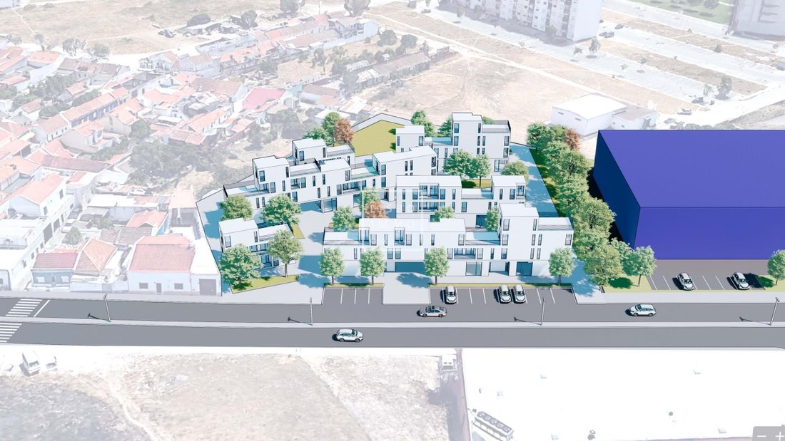 Land 6000m2, Project Approved For 28 Apartments, In Montijo, Setubal