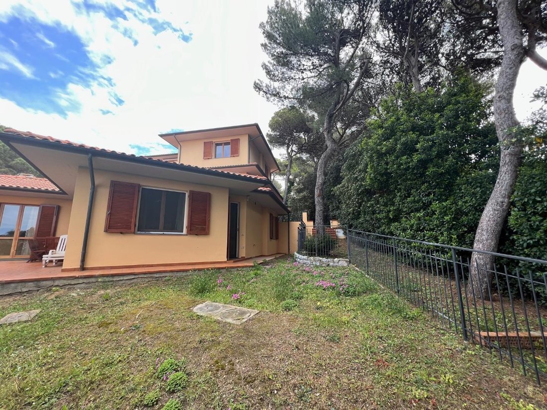Villa in Rosignano Marittimo, Tuscany, Italy 3 - 12881914