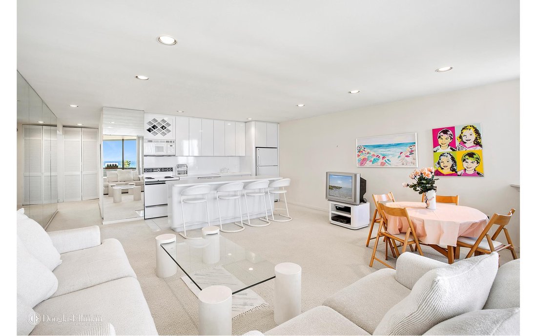 Condo Westhampton Beach In Westhampton Beach, New York, United States