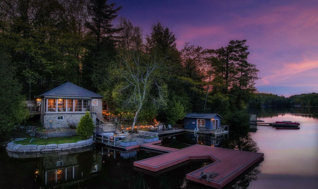 Crystal Lake Cottage In Kinmount, Ontario, Canada For Sale (12880470)