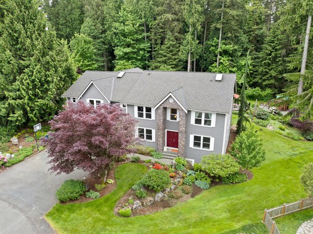 House in Cottage Lake, Washington, United States 1