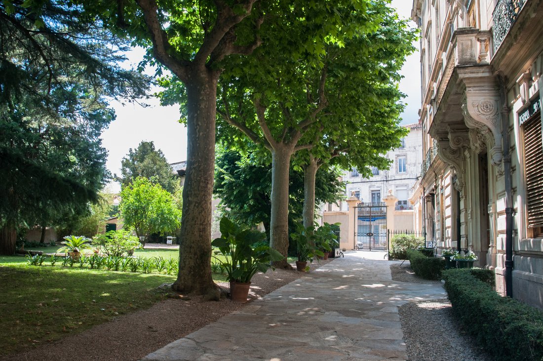 Le Rêve Béarnais: A 19th-Century Masterpiece of Light & Legacy
