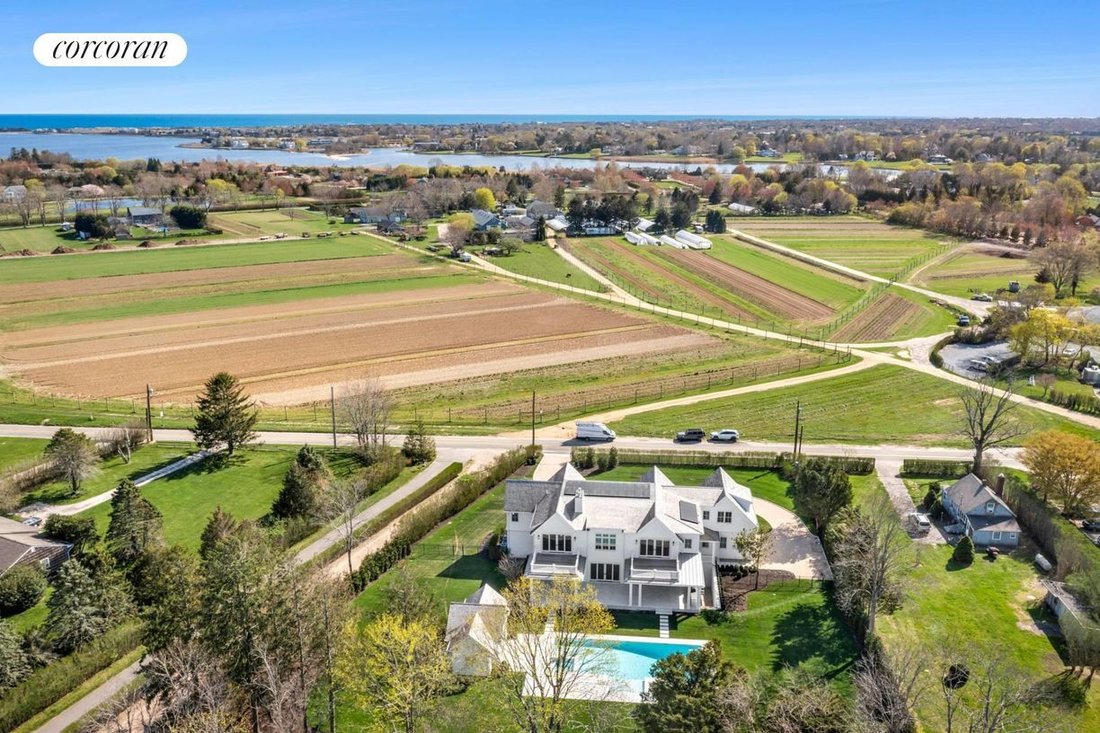 43 Davids Lane, Water Mill, Ny 11976 In Water Mill, New York, United