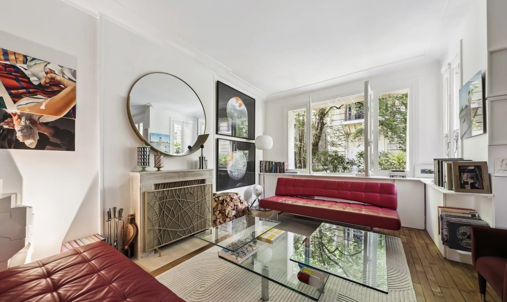 2 Bedrooms Apartment In Paris, île De France, France For Sale (12884300)