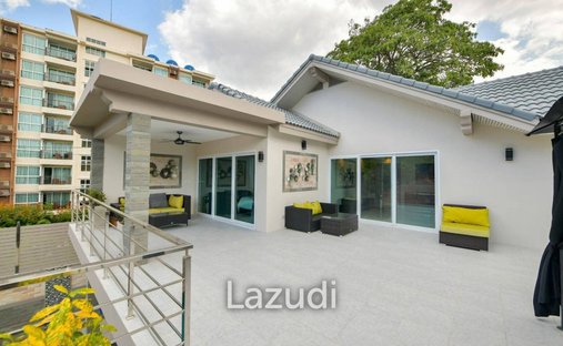 Villa in Pattaya City, Chon Buri, Thailand 1