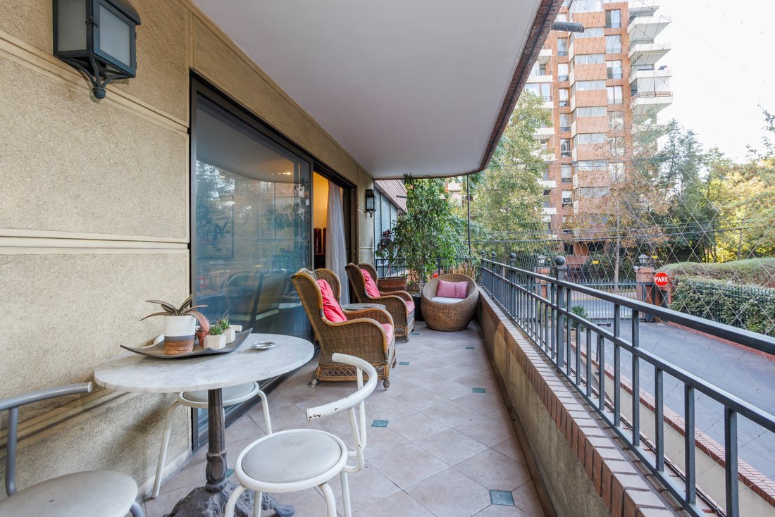 Four Bedroom Apartment In Vitacura, Santiago Metropolitan Region, Chile