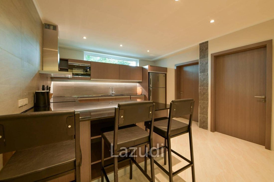 Villa in Pattaya City, Chon Buri, Thailand 4 - 12886007