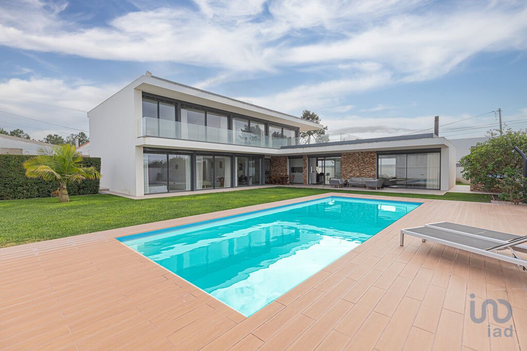 Palmela Town House In Quinta Do Anjo, Setubal, Portugal For Sale (12887878)