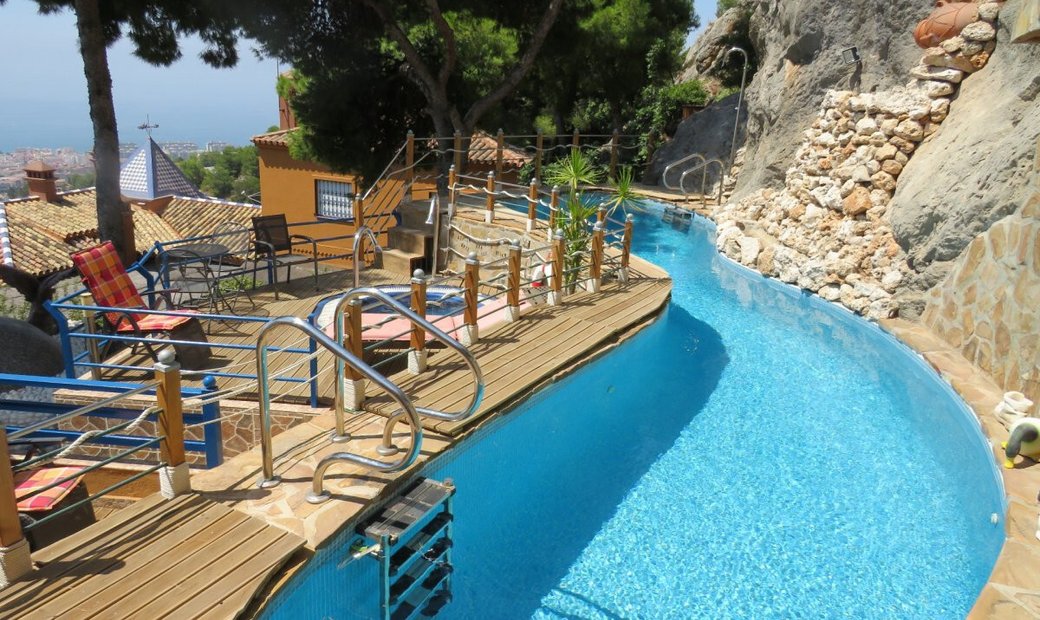 Exclusive Villa In The Elite Urbanization Of In Málaga, Andalusia