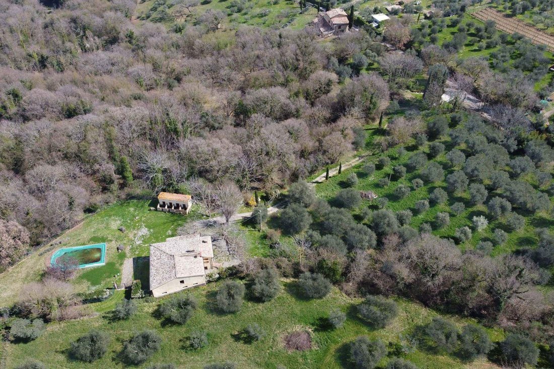 Country House in Sarteano, Tuscany, Italy 2 - 12885652