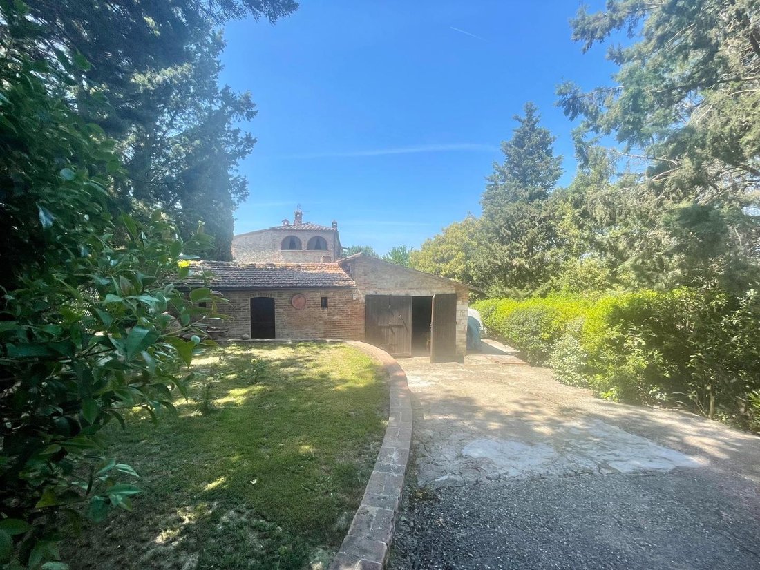 Country House in Asciano, Tuscany, Italy 3 - 12885806