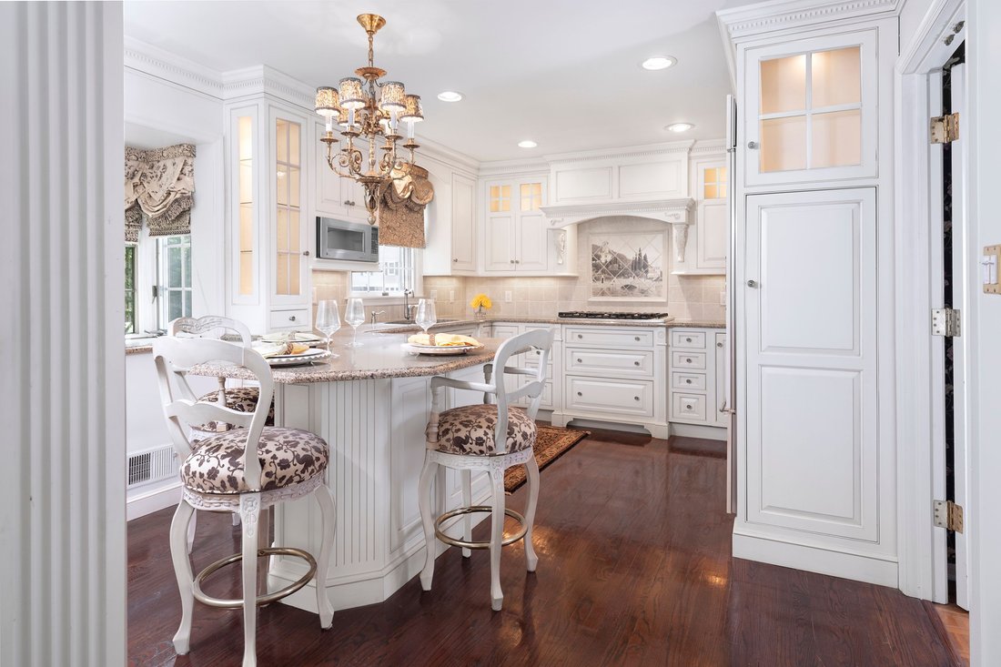 Character That Complements A In Franklin Township, New Jersey, United