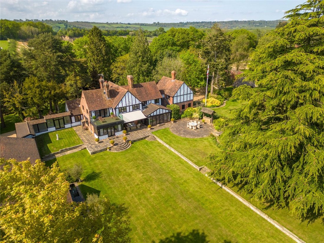 Oxted, Surrey, Rh8 In Oxted, England, United Kingdom For Sale (10506234)