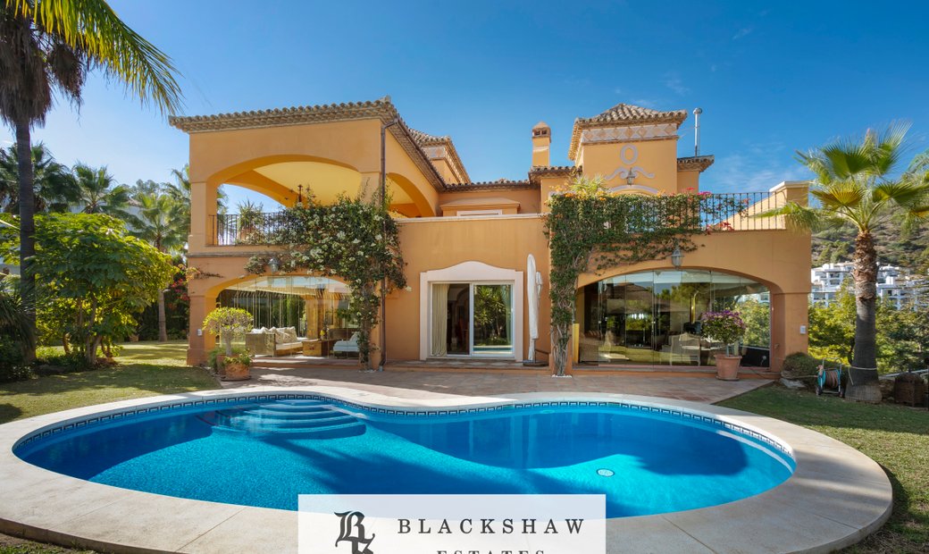 Mediterranean Style Villa In La Quinta, Marbella In Marbella, Andalusia