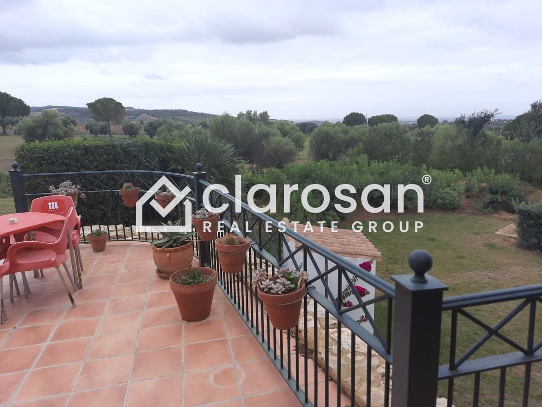 Chalet For Sale In Arcos De La In Arcos De La Frontera, Andalusia