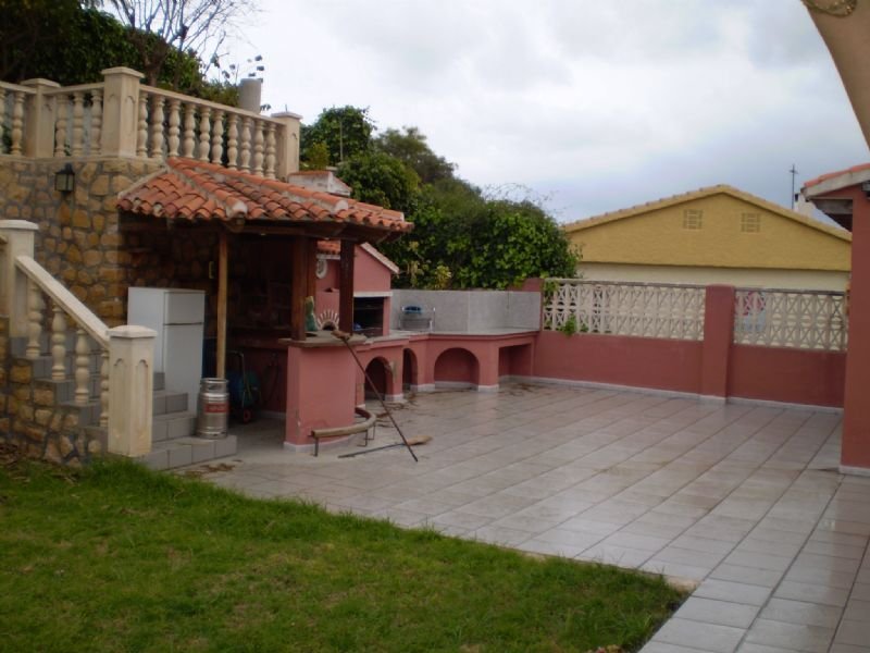 Chalet in l'Alfas del Pi, Valencian Community, Spain 2 - 12889971