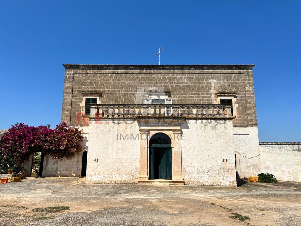 Corps de ferme à Pouilles, Italie 1 - 12890380