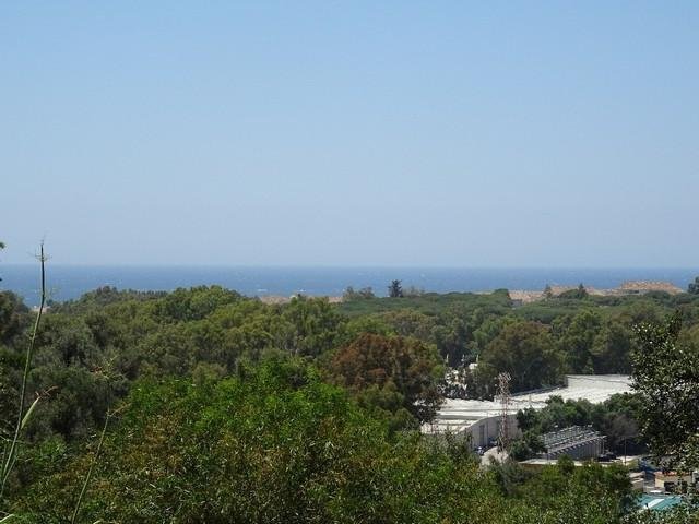 Land in Elviria-Cabopino, Marbella, Spain 1 - 12889833