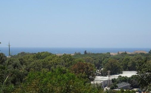 Land in Elviria-Cabopino, Marbella, Spanien 1
