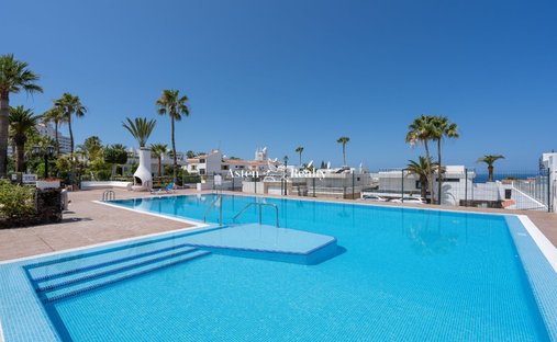 Bungalow in Costa Adeje, Adeje, Canary Islands 1