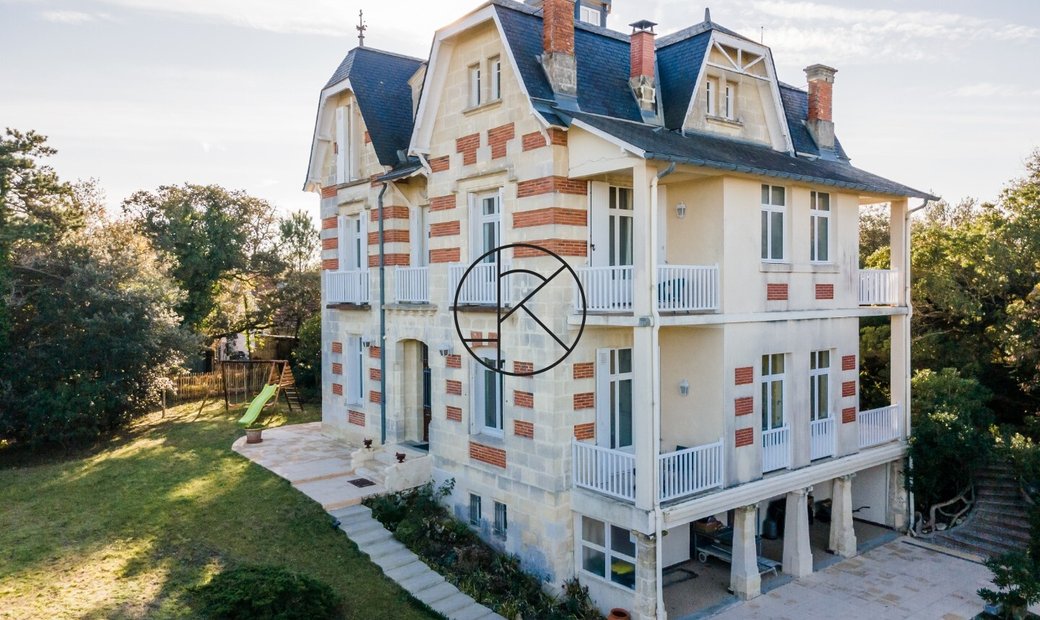 Maison In Soulac Sur Mer, Nouvelle Aquitaine, France For Sale (12890572)