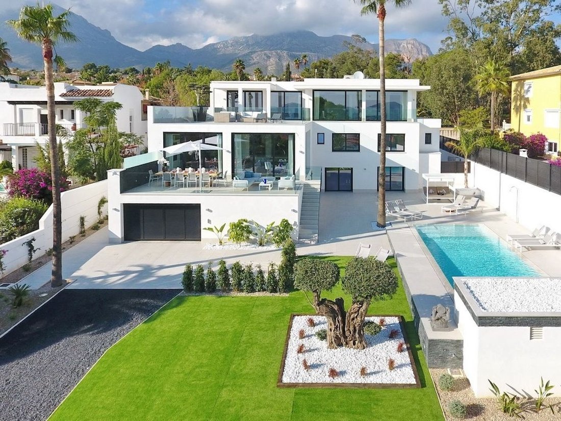 Villa In La Nucia, Valencian Community, Spain For Sale (12891466)