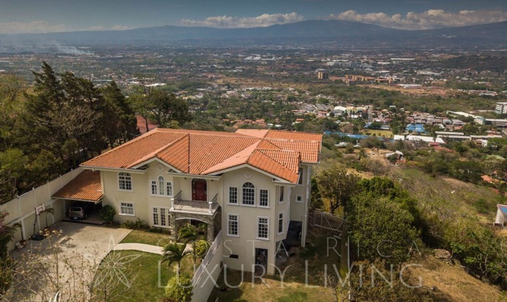 1667 Villa Vista De Oro Casa De Lujo En Santa Ana, San José, Costa Rica 