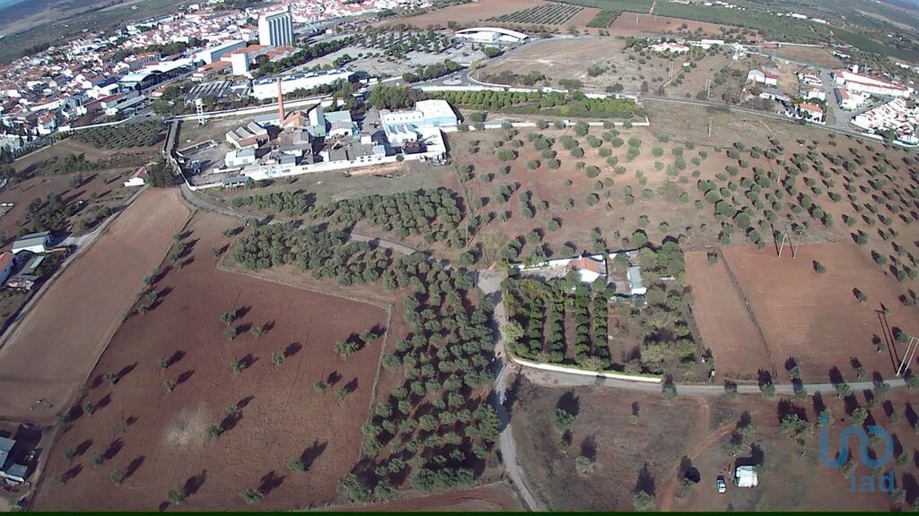 Land in Moura (Santo Agostinho e Sao Joao Batista) e Santo Amador, Beja District, Portugal 4 - 12147092