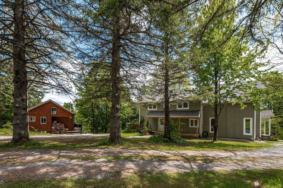 Bonsecours, Estrie In Bonsecours, Quebec, Canada For Sale (12891840)