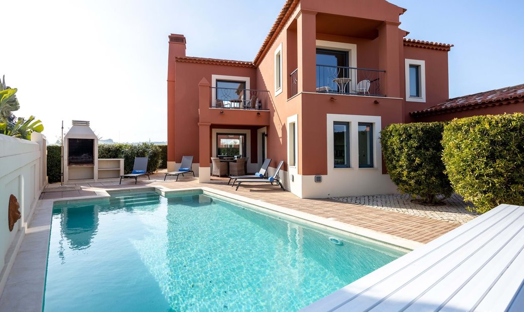 Quality Villa In Almadena In Luz, Algarve, Portugal For Sale (12891929)