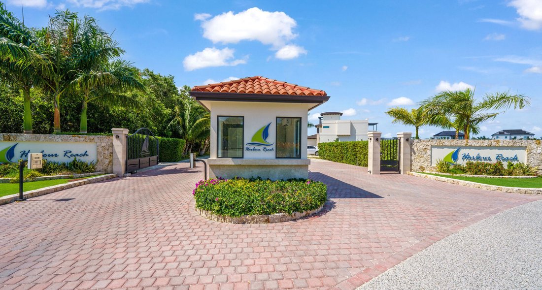 Harbour Reach Canal Front Lot In Grand Harbour, Town, Cayman