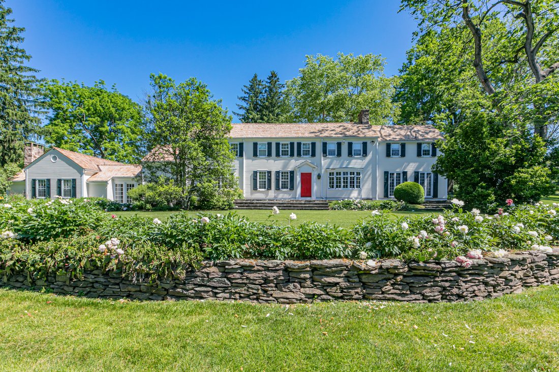 Historic Elegance In A Serene In Hopewell Township, New Jersey, United