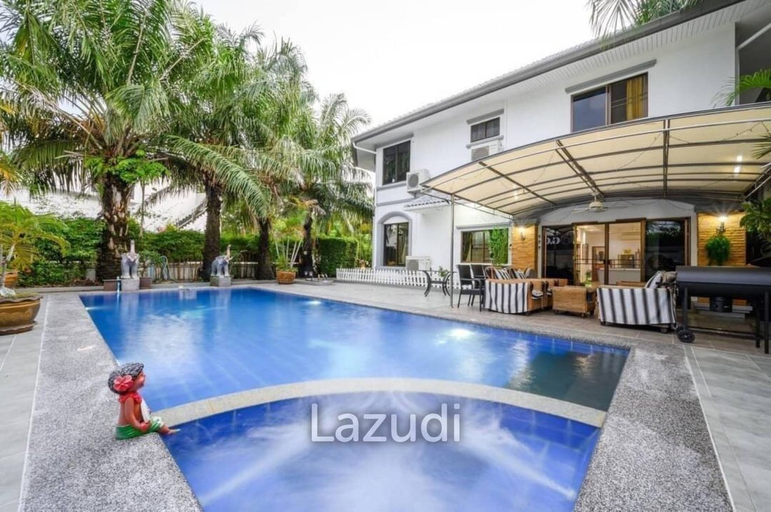 Villa in Pattaya City, Chon Buri, Thailand 1 - 12893578