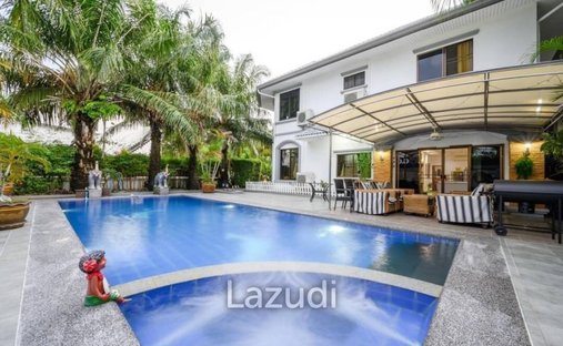 Villa in Pattaya City, Chon Buri, Thailand 1
