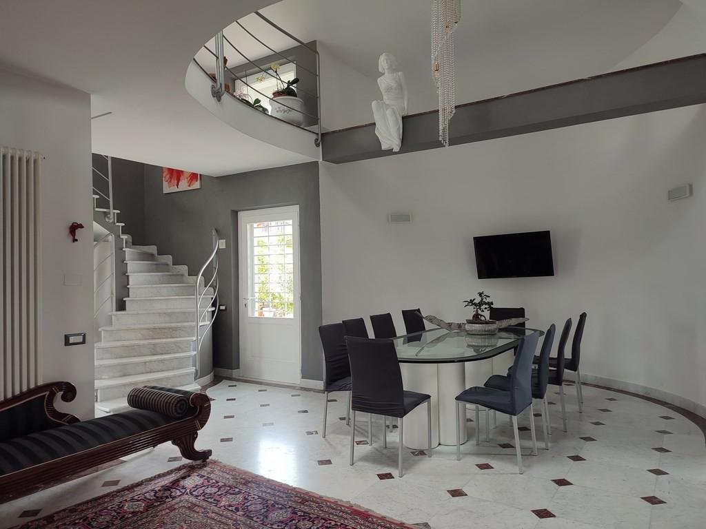Villa in Marina di Carrara, Tuscany, Italy 5 - 12893525