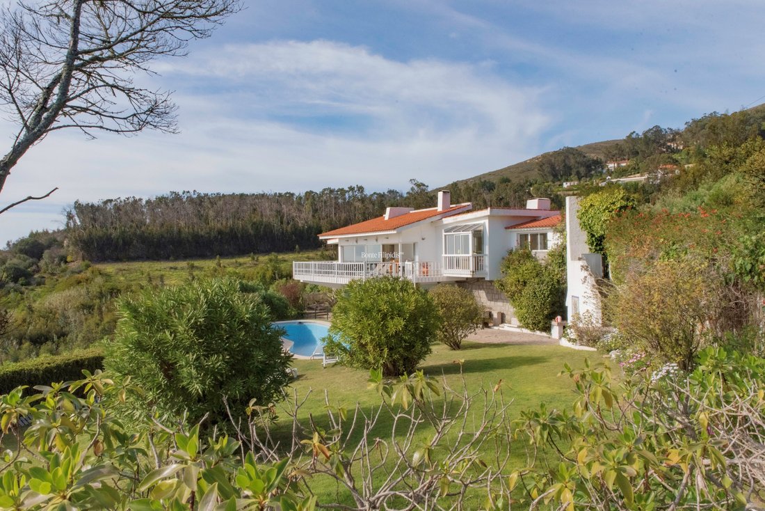 Villa in Cascais e Estoril, Lisbon, Portugal 1 - 12607872