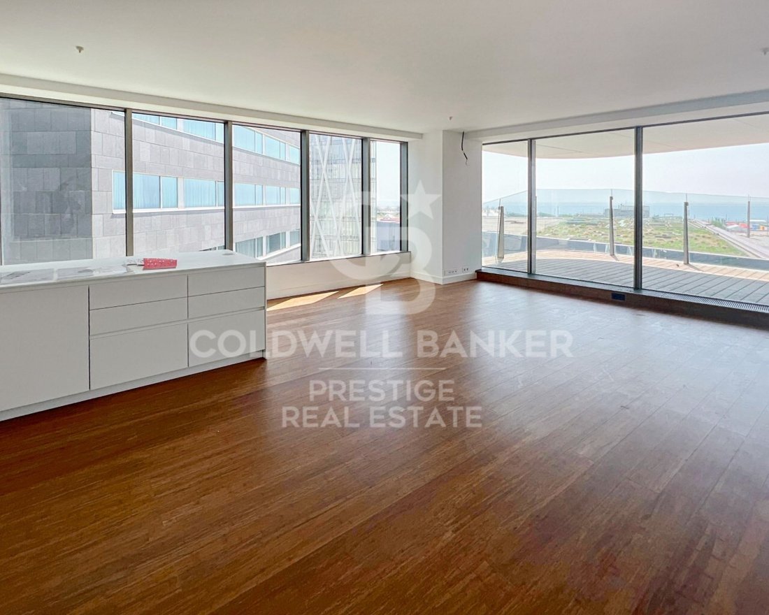 Apartment in Sant Martí, Barcelona, Spain 2 - 12817472