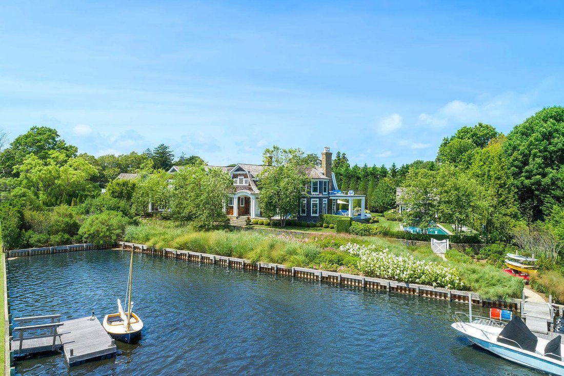 Water Mill Waterfront In Water Mill, New York, United States For Sale