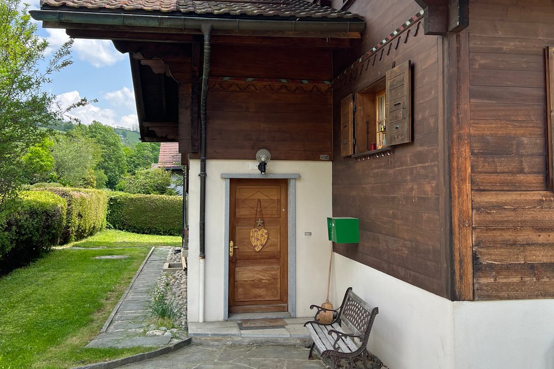 Large Chalet With Two Apartments, Ideal In Château D'oex, Vaud, Switzerland For Sale (12897179)