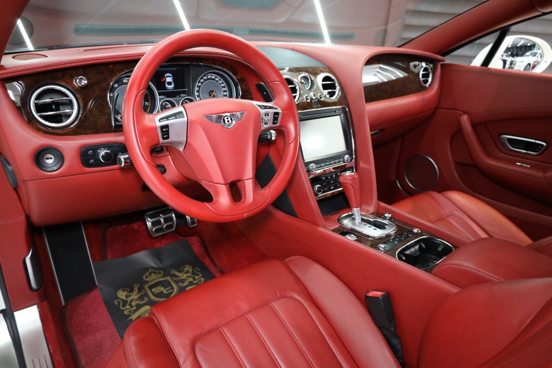 Coupe in Dubai, Dubai, United Arab Emirates 5 - 12897128