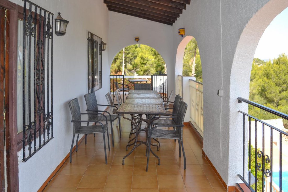 Villa in Pedreguer, Valencian Community, Spain 5 - 12898556