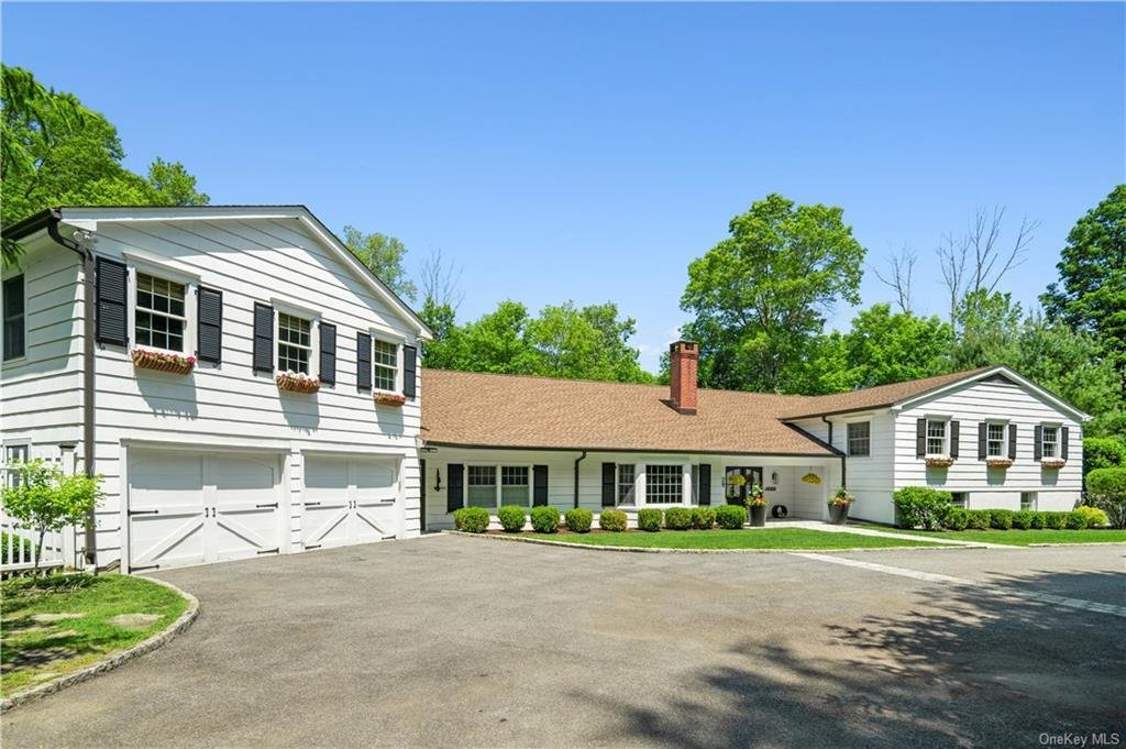 House Bedford In Bedford, New York, United States For Rent (12898904)