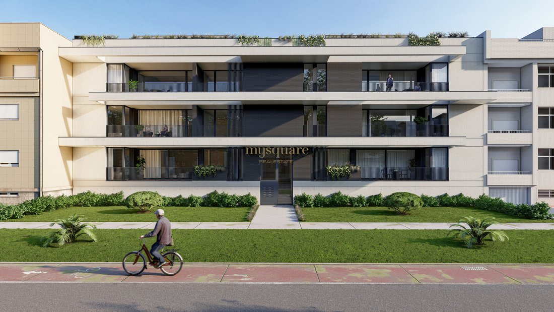 Apartment in Gafanha da Boa Hora, Aveiro District, Portugal 1 - 12899543