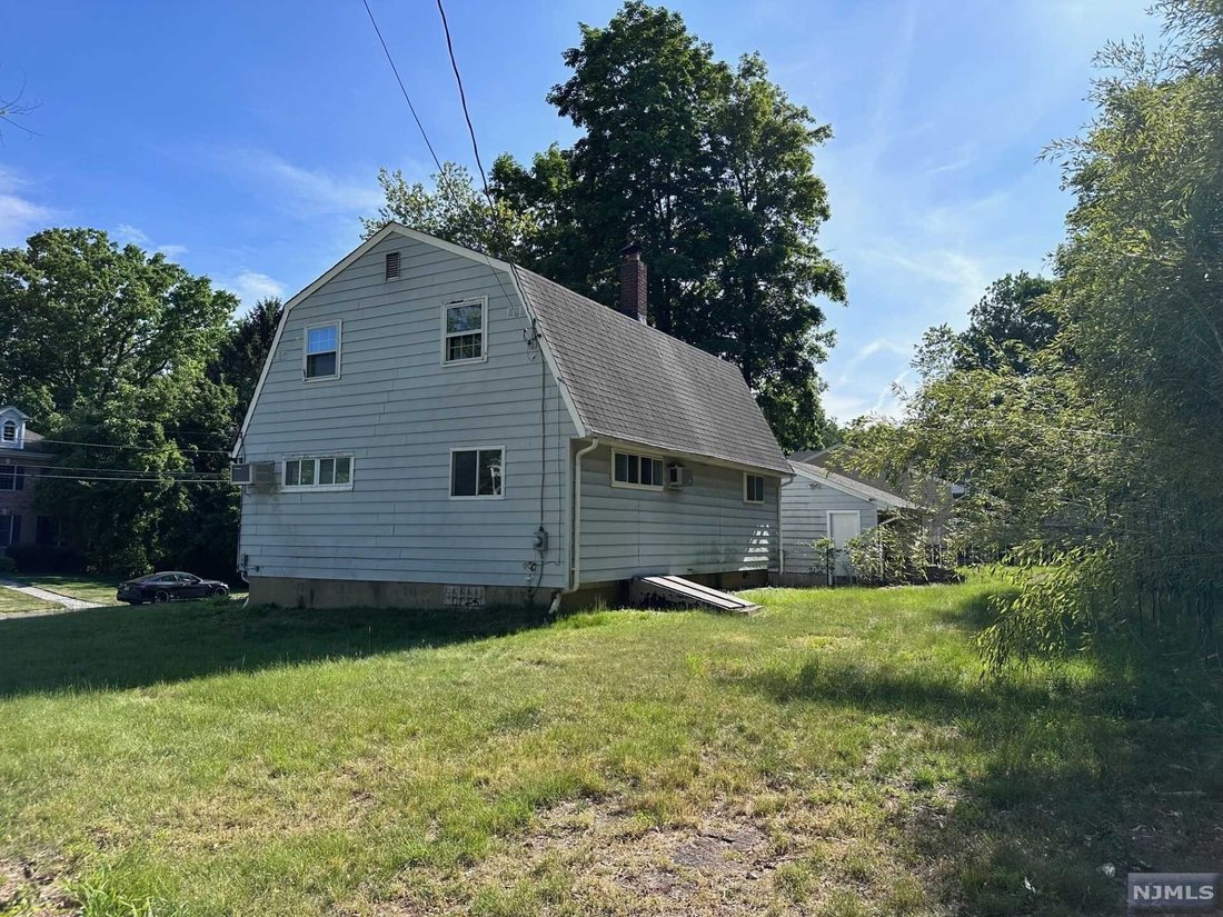 175 Morningside Avenue In Park Ridge, New Jersey, United States For