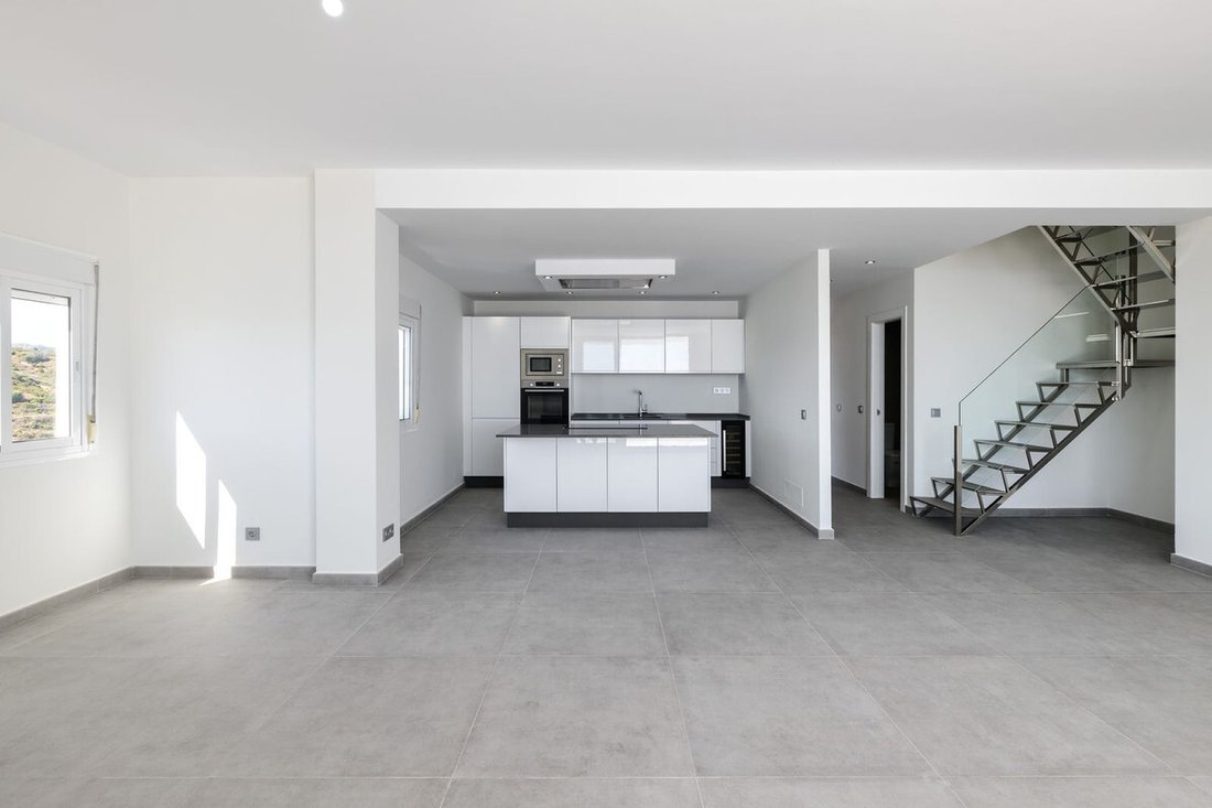 Penthouse in Estepona, Andalusia, Spain 5 - 12900248