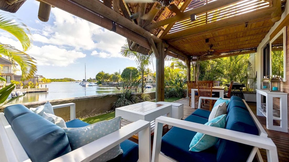 Exceptional Villa, Black In Black River, Rivière Noire District, Mauritius For Sale (12902985)