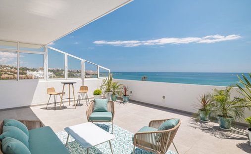 Penthouse in Estepona, Andalusia, Spain 1
