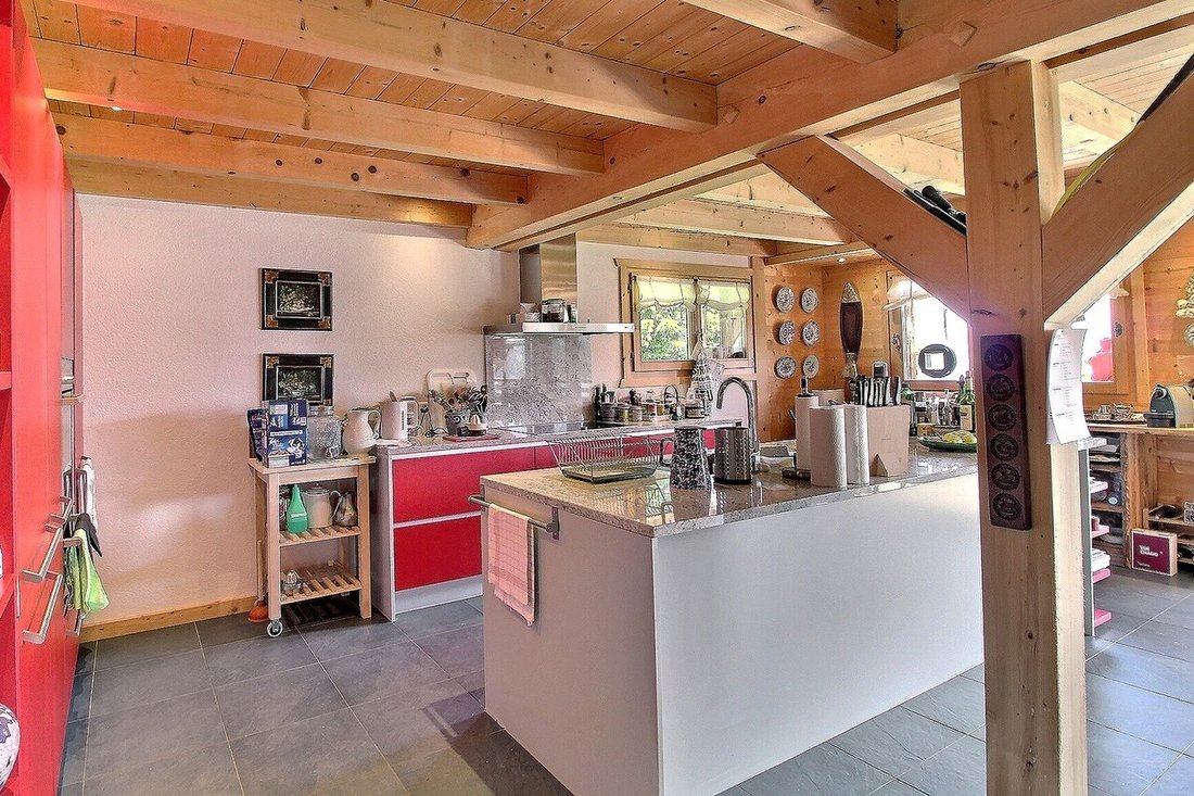 For Sale 9 Room Chalet In Crosets In Val D'illiez, Valais, Switzerland