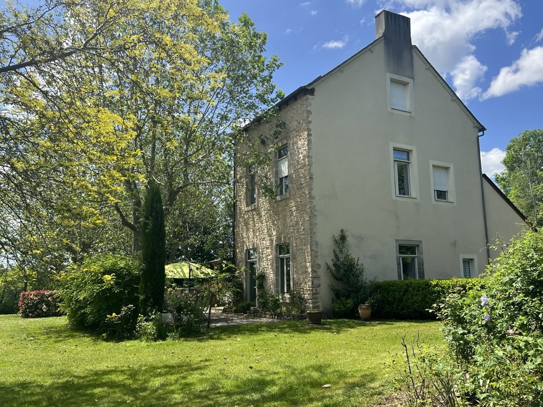 Maison De Prestige ã Rodez Avec Vue Sur La In Rodez, Occitanie, France