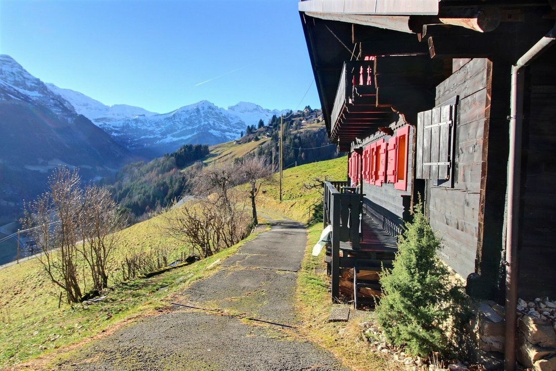 Somptuous Chalet Renovation Project In In Val D'illiez, Valais